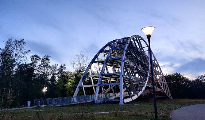 Der Bitterfeld Bogen (Foto: P.Blei) Der Bitterfeld Bogen (Foto: P.Blei)