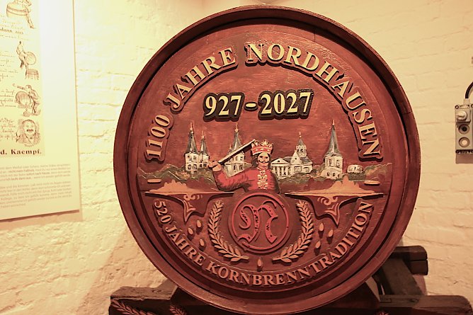 Jubil&auml;umsfass zum 1100-j&auml;hrigen Stadtgeburtstag (Foto: oas)