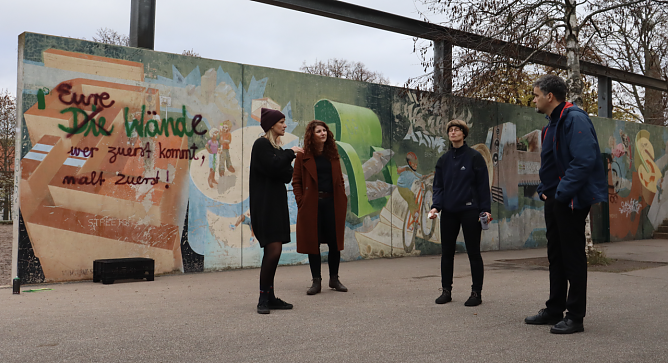 Startschuss für "Die Wand" (Foto: Stadtverwaltung Nordhausen) Startschuss für "Die Wand" (Foto: Stadtverwaltung Nordhausen)