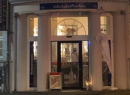 Hier ist diedLaterne noch rechts unten zu sehen (Foto: Werkstattladen der NTL) Hier ist diedLaterne noch rechts unten zu sehen (Foto: Werkstattladen der NTL)