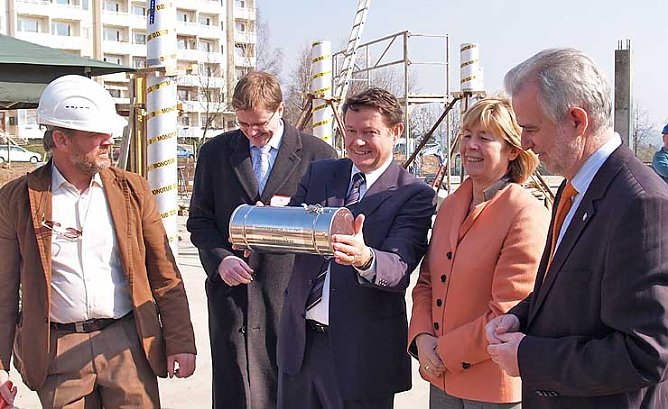 Grundsteinlegung (Foto: nnz)