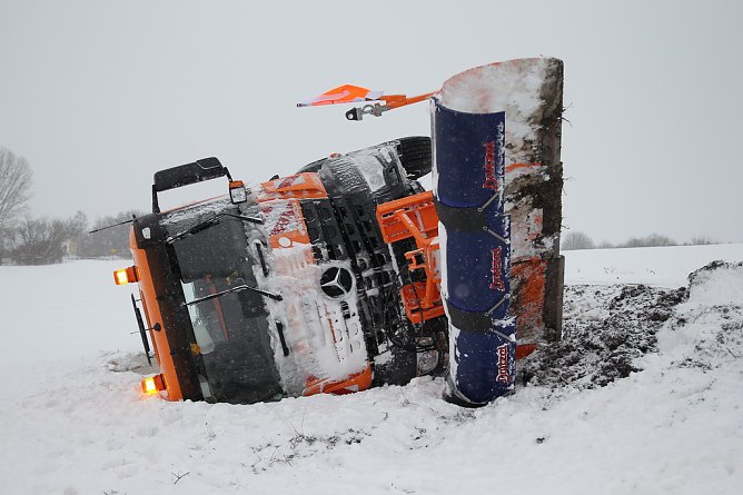 Verungl&uuml;cktes R&auml;umfahrzeug bei Wolkramshausen (Foto: S.Dietzel)