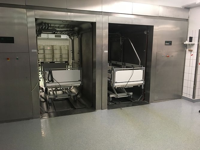 Bettenaufbereitung im Südharz-Klinikum (Foto: Südharz Klinikum Nordhausen) Bettenaufbereitung im Südharz-Klinikum (Foto: Südharz Klinikum Nordhausen)