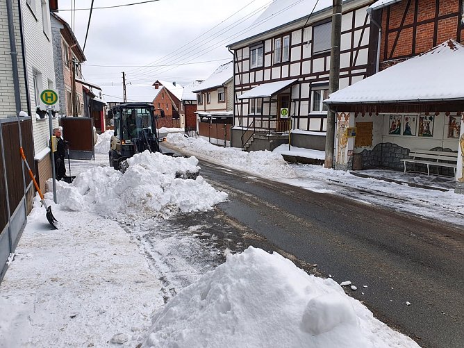 Schneer&auml;umen in Osterode (Foto: Lothar Kaufhold)