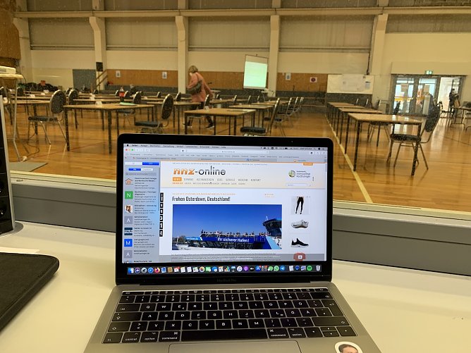 Blick in die Ballspielhalle (Foto: oas)