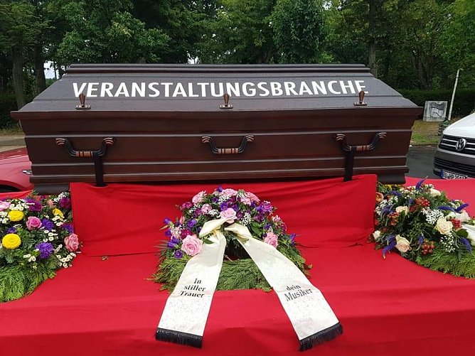 Immer wieder machten Veranstalter und K&uuml;nstler in der Corona-Krise auf sich aufmerksam (Foto: S.Henke)