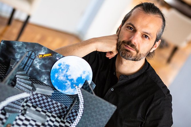 Ballettdirektor Ivan Alboresi (Foto: Jörg Neubauer) Ballettdirektor Ivan Alboresi (Foto: Jörg Neubauer)