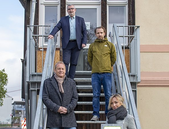 Nicole Mattern Von unten nach oben Lysann Herwig, HORIZONT-Gesch&auml;ftsf&uuml;hrer Ren&eacute; K&uuml;bler, Matthias Tetzel-K&auml;mpf, 1. Beigeordneter Landkreis Nordhausen Stefan N&uuml;&szlig;le (Foto: N. Mattern)