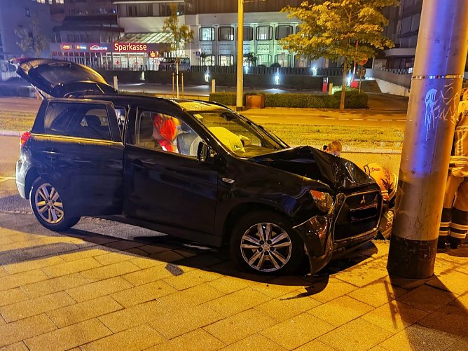 Unfall in der T&ouml;pferstra&szlig;e (Foto: privat)
