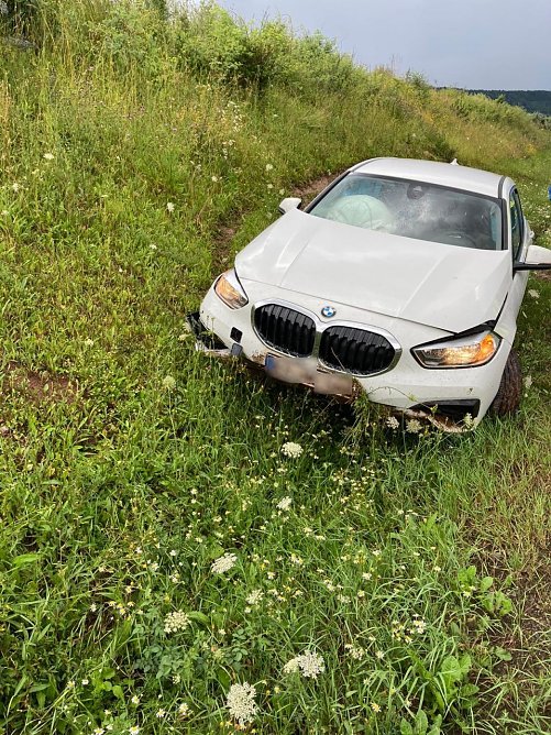 Unfall Nummer Drei auf der A 38 für heute (Foto: Freiwillige Feuerwehr Breitenworbis/SD) Unfall Nummer Drei auf der A 38 für heute (Foto: Freiwillige Feuerwehr Breitenworbis/SD)