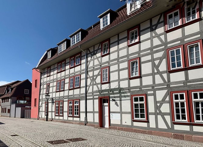 Strahlt in neuem Glanz - die alte Sch&auml;rfgasse (Foto: Stadtverwaltung Nordhausen)