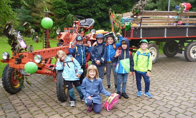 Verabschiedung der Vorschulkinder (Foto: M.Hufenbach) Verabschiedung der Vorschulkinder (Foto: M.Hufenbach)