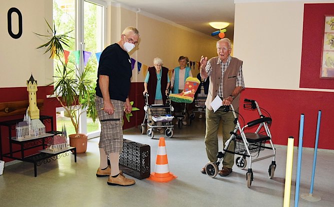 Der KSB zu Besuch im Pflegeheim (Foto: DRK)