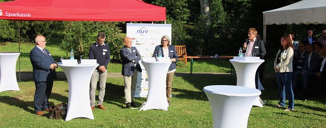 Podiumsdiskussion zur Bundestagswahl im Park Hohenrode (Foto: agl)