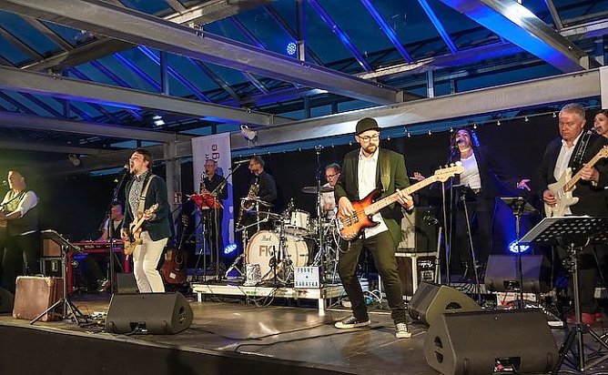 Auf zum vierten Streich auf dem Deck: FRANZ KARAKA (Foto: T.Krauseck) Auf zum vierten Streich auf dem Deck: FRANZ KARAKA (Foto: T.Krauseck)