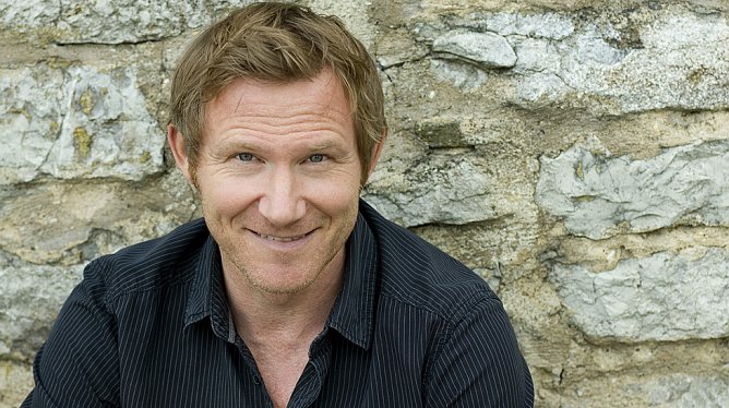 Roland Jankowsky liest schr&auml;ge Kriminalgeschichten (Foto: Alexandra Kaumanns)