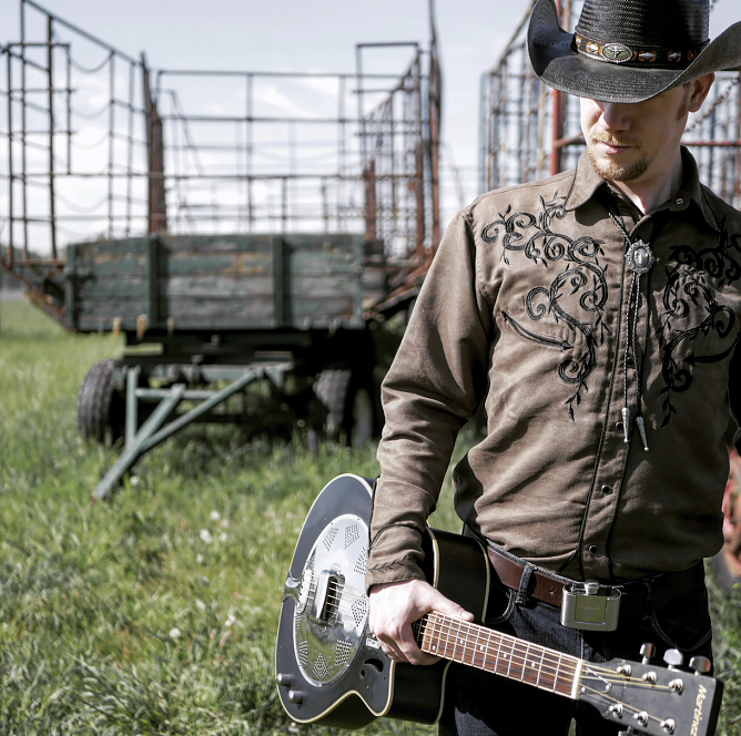 Denis Oakridge (Foto: Agentur) Denis Oakridge (Foto: Agentur)