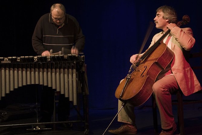Zwischen Bach und Jazz - am Sonntag in der Basilika M&uuml;nchenlohra (Foto: BACH & BLUES DRESDEN)
