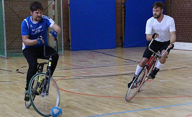 Radballer im Einsatz (Foto: U.Tittel)