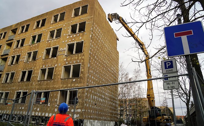 Abbruch des Schwesternheims in Nordhausen Nord (Foto: SWG)