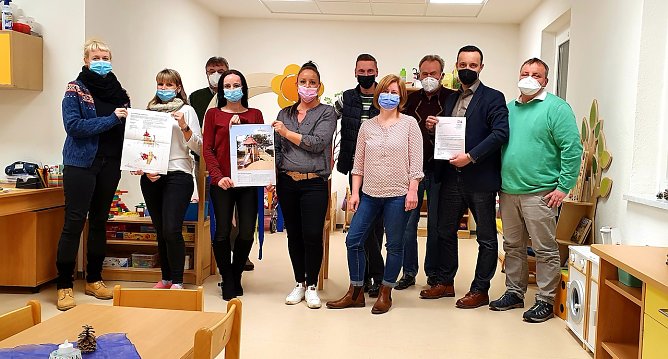 Die Kinder freuen sich auf neue Spielger&auml;te (Foto: F&ouml;rderverein Spatzenh&auml;uschen)