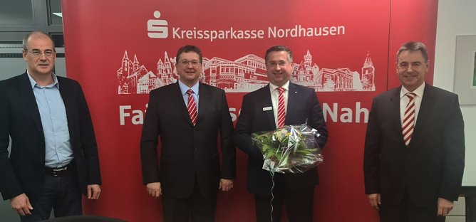 Von links: Landrat Matthias Jendricke, Thomas Seeber, Jan Oberb&uuml;chler und Wolfgang Asche (Foto: nnz)