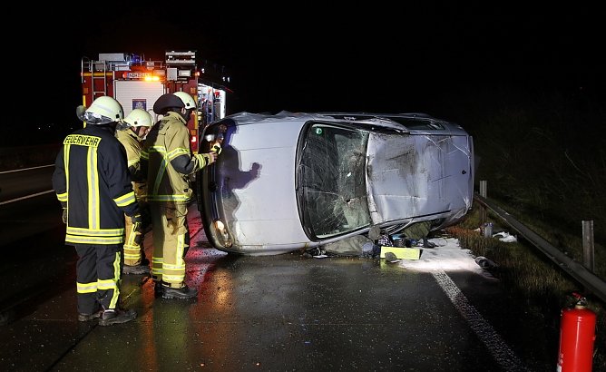Unfall auf der A 38 (Foto: S. Dietzel)