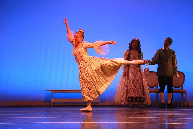 Zum Ballettmärchen des Tanzstudios Radeva kann wieder mehr Publikum kommen (Foto: Papenberg) Zum Ballettmärchen des Tanzstudios Radeva kann wieder mehr Publikum kommen (Foto: Papenberg)