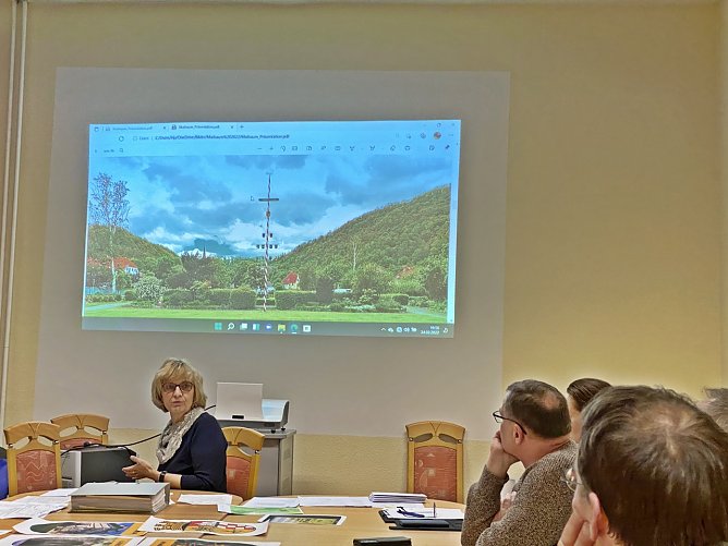 Neuer Maibaum f&uuml;r Ilfeld (Foto: Sandra Witzel)