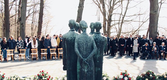 77. Jahrestag der Befreiung des KZ Mittelbau-Dora (Foto: agl) 77. Jahrestag der Befreiung des KZ Mittelbau-Dora (Foto: agl)