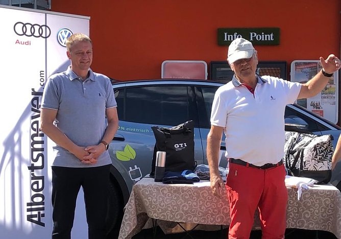 Das j&uuml;ngste Golfturnier in Neustadt fand unter der &Auml;gide des Autohauses Albertsmeyer statt (Foto: privat)