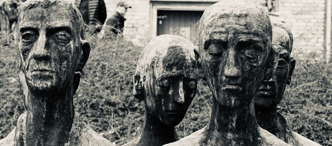 Die an der KZ-Gedenkst&auml;tte Mittelbau-Dora gedrehte Dokumentation wurde mit dem Oscar ausgezeichnet und wurde gestern zum ersten Mal in Nordhausen gezeigt (Foto: agl)