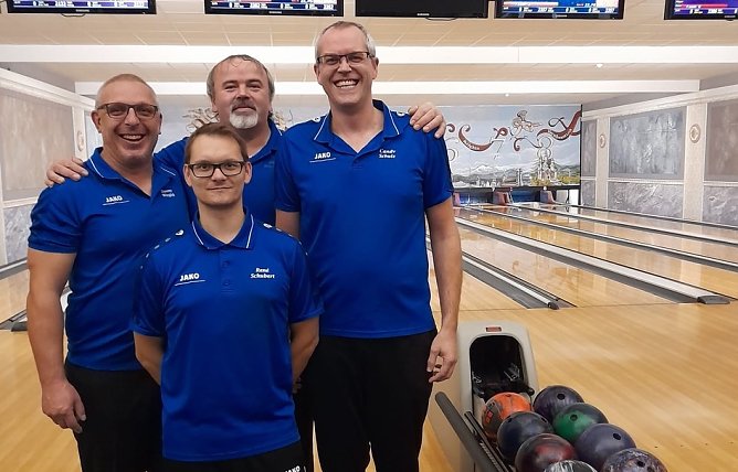 Das Team der 1. Mannschaft (Foto: M.Berger) Das Team der 1. Mannschaft (Foto: M.Berger)