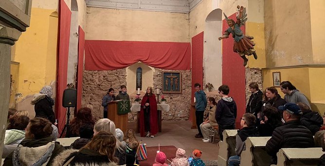 Martiniaufführung in der Kleinbodunger Kirche (Foto: Daniela Steinecke) Martiniaufführung in der Kleinbodunger Kirche (Foto: Daniela Steinecke)