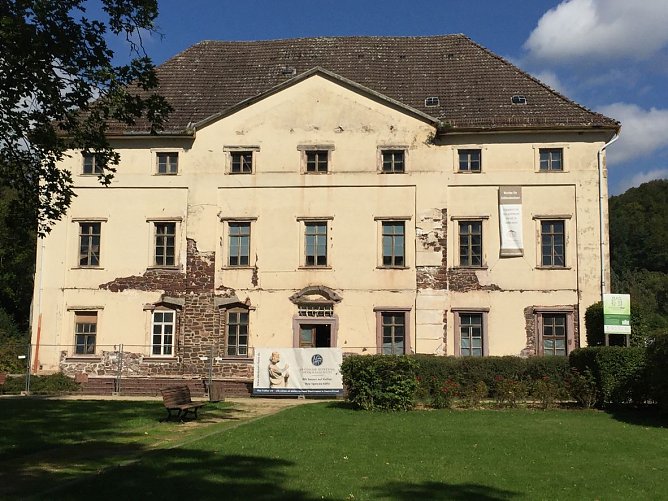 Das Neue Schloss in Neustadt erh&auml;lt weitere Unterst&uuml;tzung durch die Deutsche Stiftung Denkmalschutz (Foto: Mertesacker)