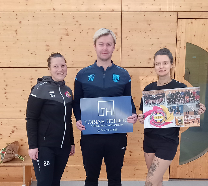 Neue Sponsoren f&uuml;r Bleicherodes Volleyballerinnen (Foto: Andre Kretzschmar)