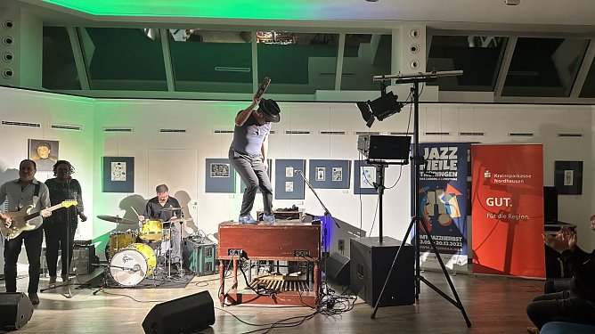Jazzfester&ouml;ffnung in der Kreissparkasse Nordhausen am 07. Oktober 2022 (Foto: Holger Gonska)