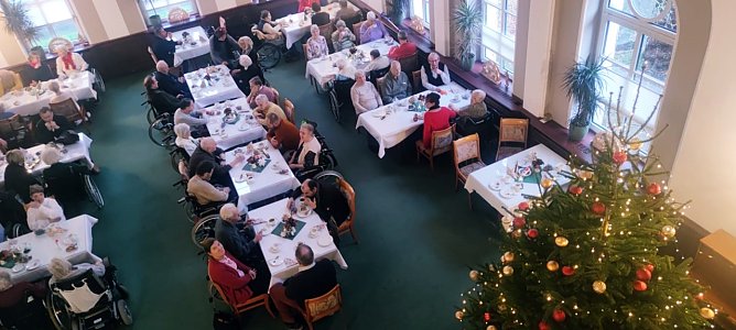 Weihnachten in der Ilfelder Neanderklinik (Foto: Neanderklinik Harzwald GmbH)