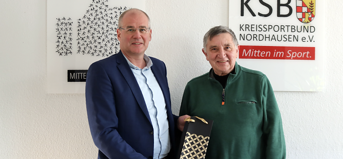 Klaus K&ouml;rber hat die h&ouml;chste Auszeichnung im Th&uuml;ringer Sport erhalten (Foto: Pressestelle Landratsamt)