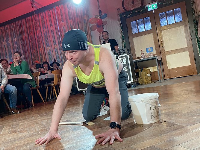 Klimakleber beim OCV (Foto: Sandra Witzel)