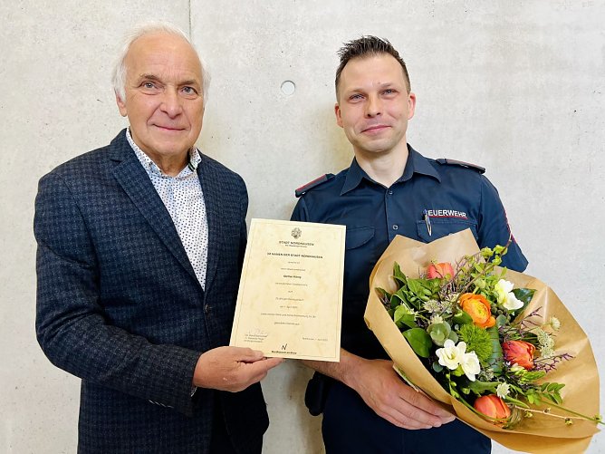 Dienstjubilar Steffen König (Foto: Stadt Nordhausen) Dienstjubilar Steffen König (Foto: Stadt Nordhausen)