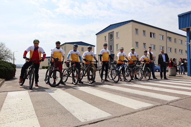 Gestartet wurde am Werkstor in Nordhausen (Foto: Schachtbau Nordhausen) Gestartet wurde am Werkstor in Nordhausen (Foto: Schachtbau Nordhausen)