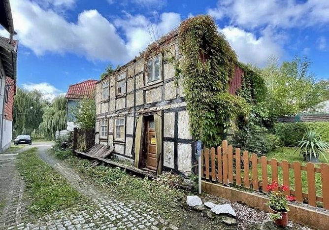 Abgerissenes Haus  (Foto: Landratsamt)