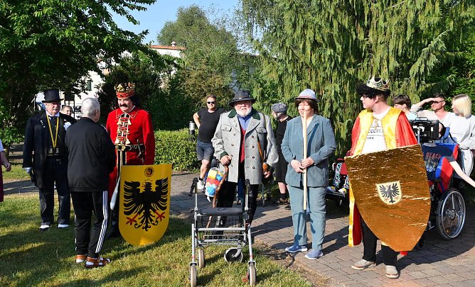 Und plötzlich waren es zwei Rolandgruppen bei der Lebenshilfe heute Vormittag (Foto: A.Steuding) Und plötzlich waren es zwei Rolandgruppen bei der Lebenshilfe heute Vormittag (Foto: A.Steuding)