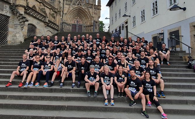 Ds SHK-Team auf den Domstufen in Erfurt (Foto: M.Garzke) Ds SHK-Team auf den Domstufen in Erfurt (Foto: M.Garzke)