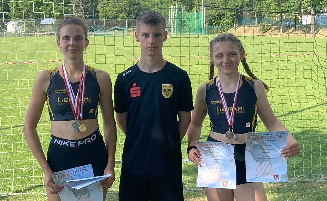 Die erfolgreichen Nachwuchssportler des LV Altstadt '98 (Foto: LV Altstadt '98)