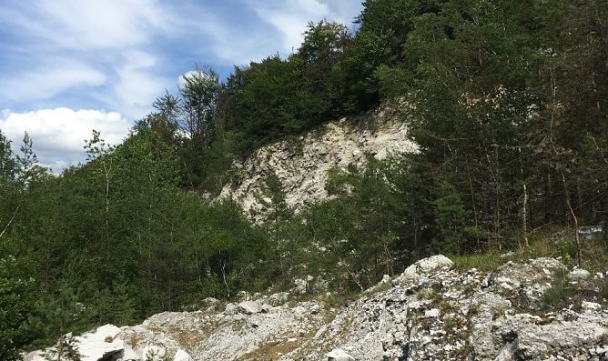 Klippen am Himmelsberg (Foto: LPV) Klippen am Himmelsberg (Foto: LPV)