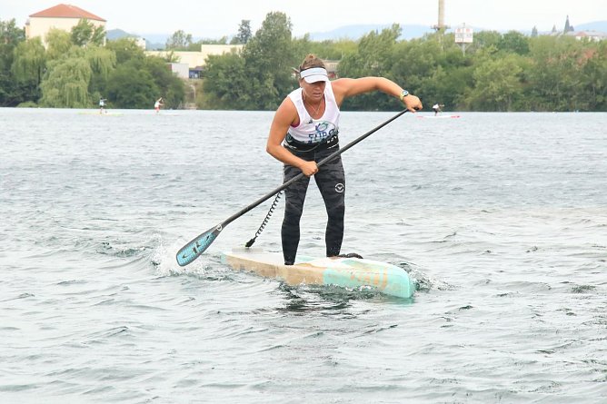Lokalmatadorin Susanne Lier auf dem "Heim See" (Foto: agl) Lokalmatadorin Susanne Lier auf dem "Heim See" (Foto: agl)