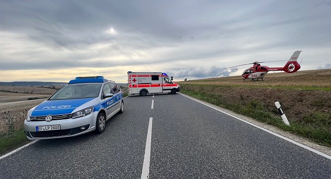 Unfall auf der B4 heute Nachmittag (Foto: S.Dietzel) Unfall auf der B4 heute Nachmittag (Foto: S.Dietzel)