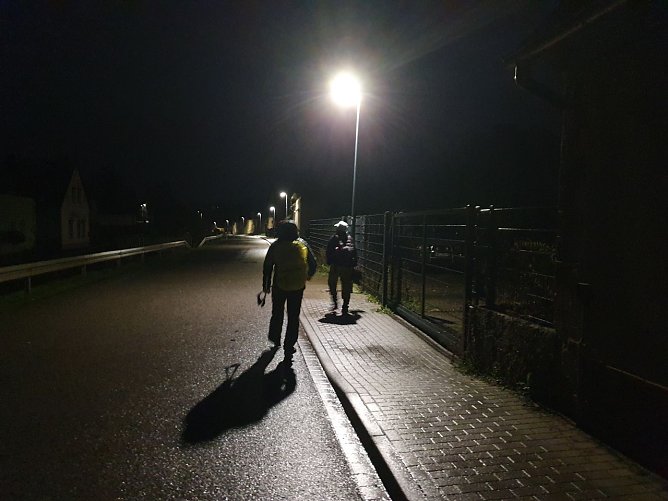 Das n&auml;chtliche Hergisdorf erreichten wir um 2:14 am Sonntag. Der n&auml;chste Ort in f&uuml;nf Kilometern Entfernung ist Eisleben. (Foto: Bodo Schwarzberg)